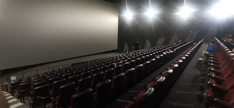 luxury cinema manila|14 Best Movie Theaters in Metro Manila: IMAX VS 4DX .